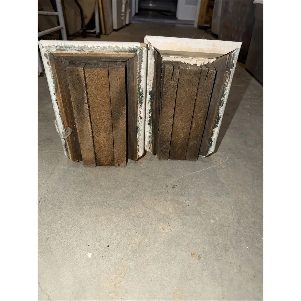 Pair Of 25in antique White wooden‎ corbels Vintage